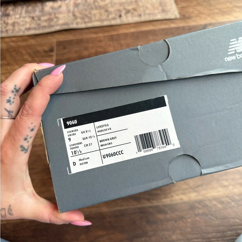 New Balance NB 9060 Sneakers New in Box - Picture 5 of 5
